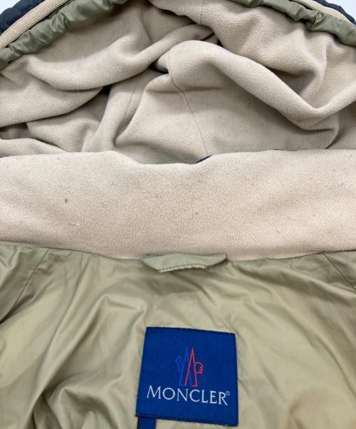 MONCLER（モンクレール）MONCLER (モンクレール) ダウンジャケット グレー サイズ:2の古着・服飾アイテム