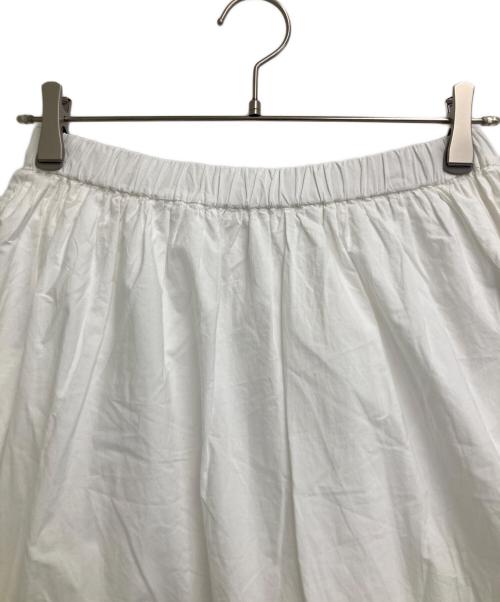 Spick and Span（スピック＆スパン）Spick and Span (スピック＆スパン) エンブロイダリーレーススカート ホワイト サイズ:38 未使用品の古着・服飾アイテム