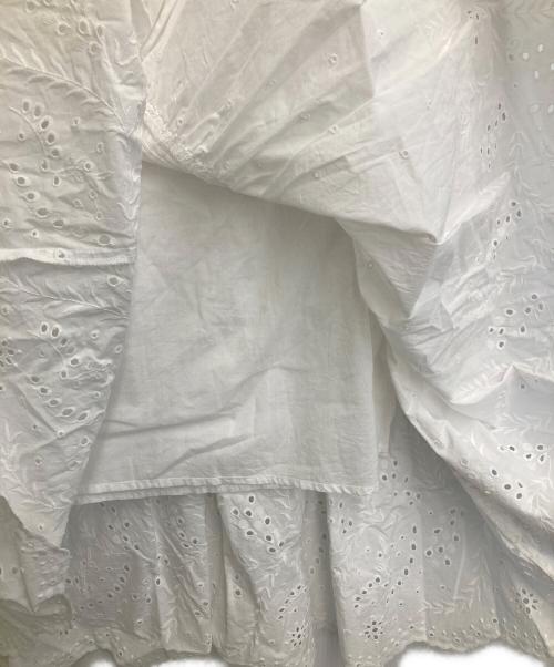 Spick and Span（スピック＆スパン）Spick and Span (スピック＆スパン) エンブロイダリーレーススカート ホワイト サイズ:38 未使用品の古着・服飾アイテム