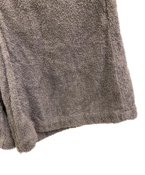 COMME des GARCONS HOMME PLUS（コムデギャルソンオムプリュス）COMME des GARCONS HOMME PLUS (コムデギャルソンオムプリュス) パイル地ハーフパンツ グレー サイズ:XSの古着・服飾アイテム