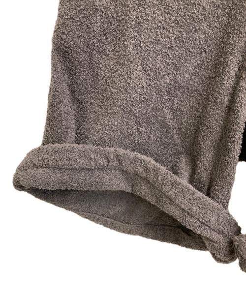 COMME des GARCONS HOMME PLUS（コムデギャルソンオムプリュス）COMME des GARCONS HOMME PLUS (コムデギャルソンオムプリュス) パイル地ハーフパンツ グレー サイズ:XSの古着・服飾アイテム