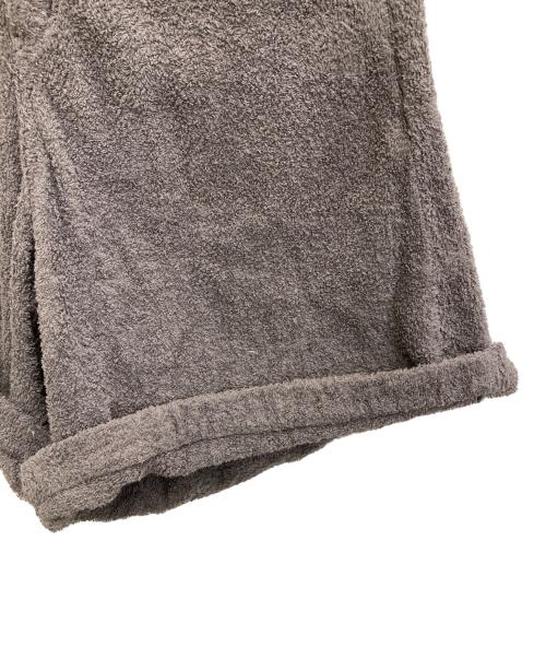 COMME des GARCONS HOMME PLUS（コムデギャルソンオムプリュス）COMME des GARCONS HOMME PLUS (コムデギャルソンオムプリュス) パイル地ハーフパンツ グレー サイズ:XSの古着・服飾アイテム