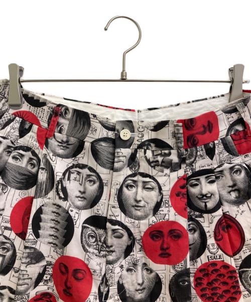 COMME des GARCONS HOMME PLUS（コムデギャルソンオムプリュス）COMME des GARCONS HOMME PLUS (コムデギャルソンオムプリュス) 総柄ショートパンツ ホワイト×ブラック サイズ:Sの古着・服飾アイテム