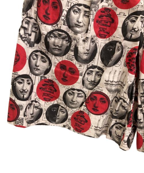 COMME des GARCONS HOMME PLUS（コムデギャルソンオムプリュス）COMME des GARCONS HOMME PLUS (コムデギャルソンオムプリュス) 総柄ショートパンツ ホワイト×ブラック サイズ:Sの古着・服飾アイテム