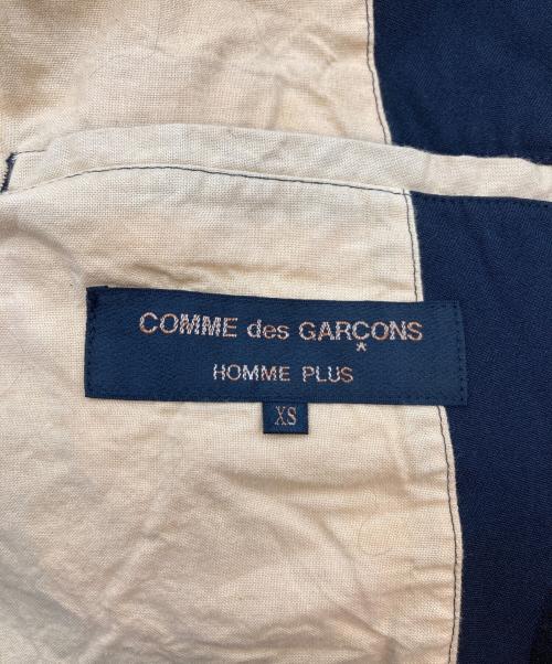 COMME des GARCONS HOMME PLUS（コムデギャルソンオムプリュス）COMME des GARCONS HOMME PLUS (コムデギャルソンオムプリュス) バックジップジャケット ブラック サイズ:XSの古着・服飾アイテム
