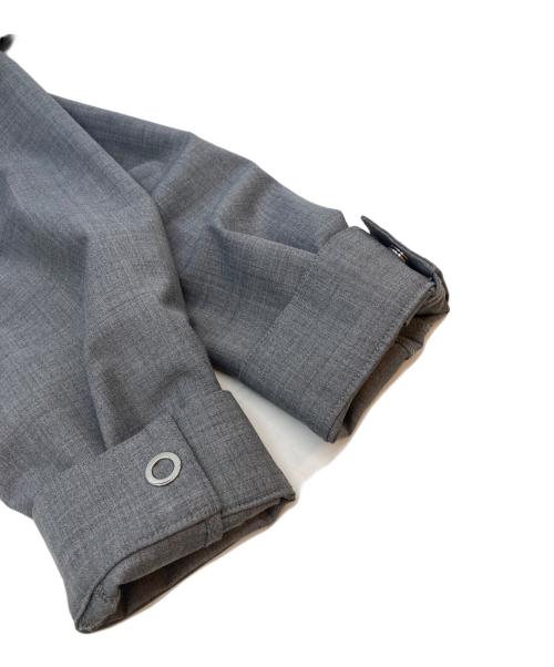 MAISON SPECIAL（メゾンスペシャル）MAISON SPECIAL (メゾンスペシャル) メタルショートブルゾン グレー サイズ:SIZE Freeの古着・服飾アイテム