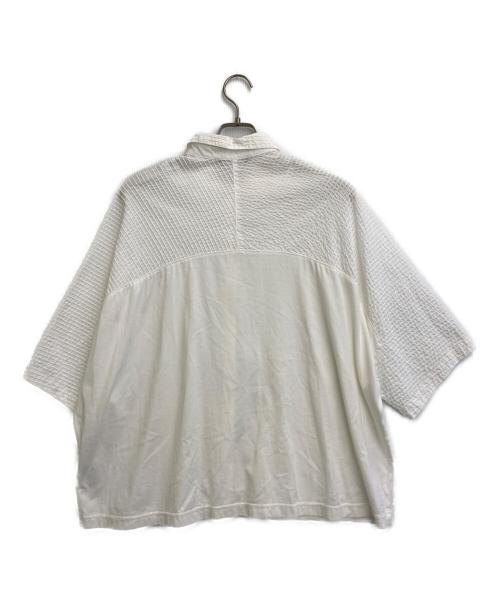 YACCO MARICARD（ヤッコマリカルド）YACCO MARICARD (ヤッコマリカルド) 半袖シャツ ホワイト サイズ:SIZE 2の古着・服飾アイテム