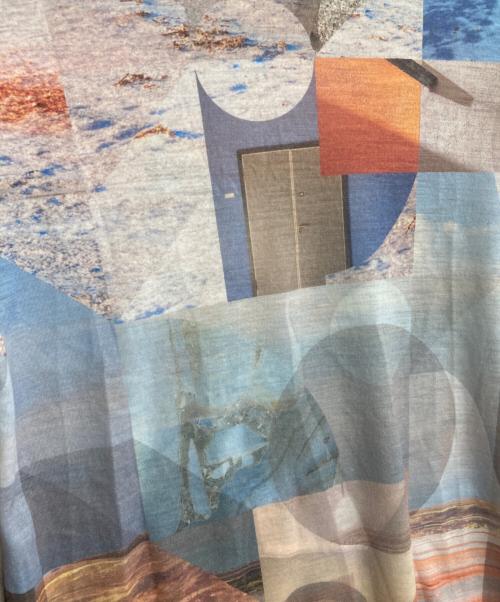 PHEENY（フィーニー）PHEENY (フィーニー) PRINT FRILL CREW NECK(MULTI) マルチカラー サイズ:freeの古着・服飾アイテム