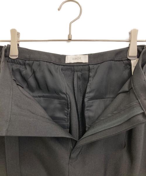 IIROT（イロット）IIROT (イロット) Wool loke band trouser ブラック サイズ:36の古着・服飾アイテム