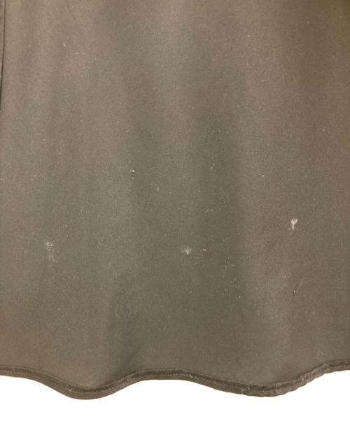 ZOE（ゾーイ）zoe (ゾーイ) スリットロングサテンスカート ブラック サイズ:freeの古着・服飾アイテム