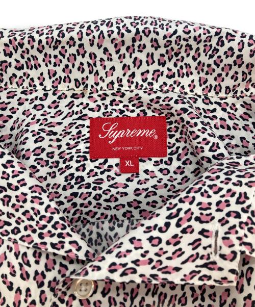 SUPREME（シュプリーム）SUPREME (シュプリーム) 22SS Leopard Silk S/S Shirt ホワイト×ピンク サイズ:XLの古着・服飾アイテム