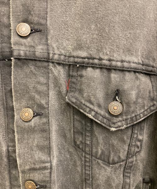 LEVI'S（リーバイス）LEVI'S (リーバイス) デニムジャケット ブラック サイズ:Lの古着・服飾アイテム
