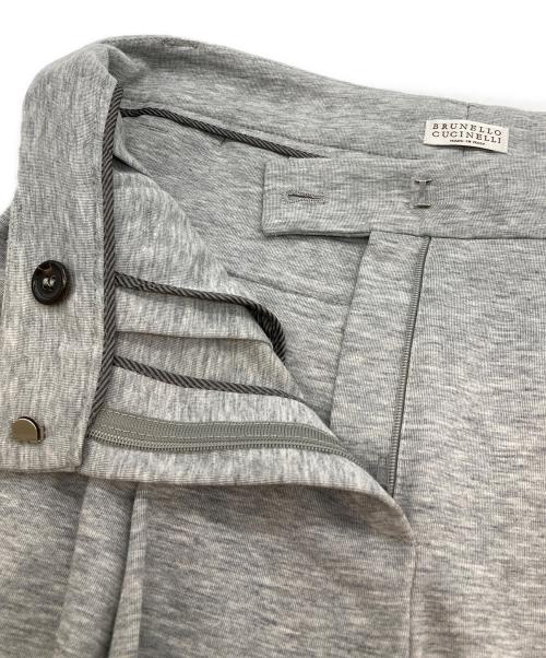 BRUNELLO CUCINELLI（ブルネロクチネリ）BRUNELLO CUCINELLI (ブルネロクチネリ) スラックス グレー サイズ:SIZE 40の古着・服飾アイテム
