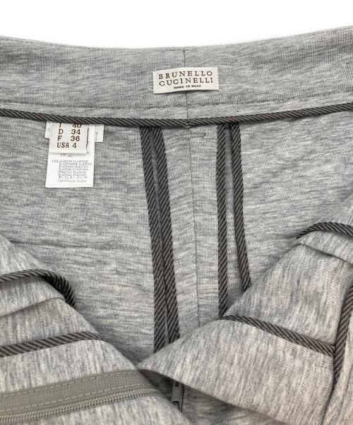 BRUNELLO CUCINELLI（ブルネロクチネリ）BRUNELLO CUCINELLI (ブルネロクチネリ) スラックス グレー サイズ:SIZE 40の古着・服飾アイテム