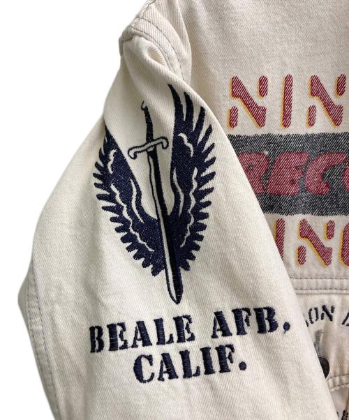 AVIREX（アヴィレックス）AVIREX (アヴィレックス) デニムジャケット アイボリー サイズ:Lの古着・服飾アイテム