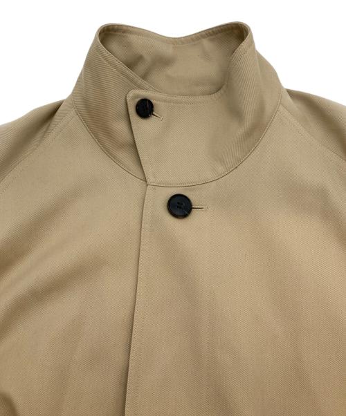 CABAN（キャバン）CABAN (キャバン) ウールギャバジン スタンドカラーコート ベージュ サイズ:Mの古着・服飾アイテム