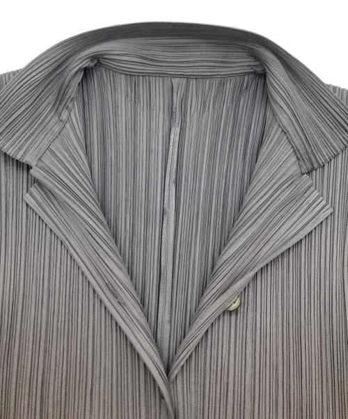 PLEATS PLEASE（プリーツプリーズ）PLEATS PLEASE (プリーツプリーズ) プリーツシャツ グレー サイズ:4の古着・服飾アイテム
