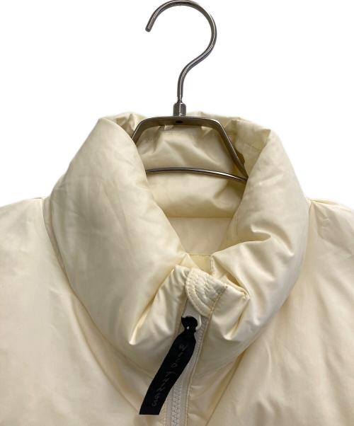 BEAUTY&YOUTH（ビューティーアンドユース）BEAUTY&YOUTH (ビューティーアンドユース) JANE SMITH (ジェーンスミス) WILD THINGS (ワイルドシングス) ダウンベスト アイボリー サイズ:freeの古着・服飾アイテム