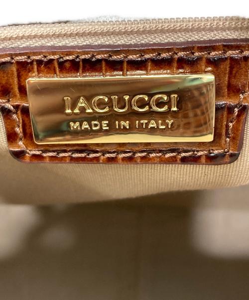 IACUCCI（イアクッチ）IACUCCI (イアクッチ) 型押しトートバッグ ブラウンの古着・服飾アイテム