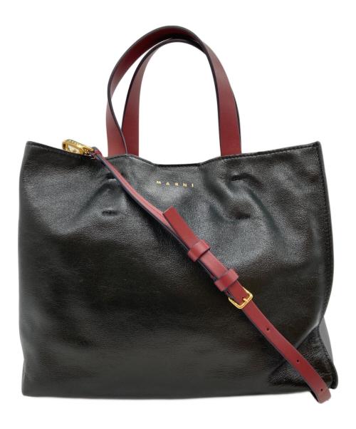 MARNI（マルニ）MARNI (マルニ) Museo Softミニバッグ バーガンディー×ブラックの古着・服飾アイテム