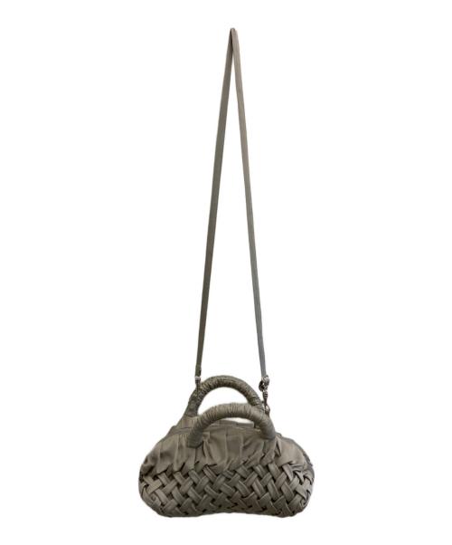 merlette（マーレット）Merlette (マーレット) 22ss シルクサテン バスケットスモッキング ハンドバッグ グレーの古着・服飾アイテム