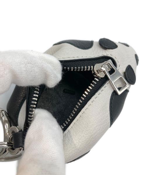 LOEWE（ロエベ）LOEWE (ロエベ) レザーアニマル コインパース ホワイト×ブラックの古着・服飾アイテム