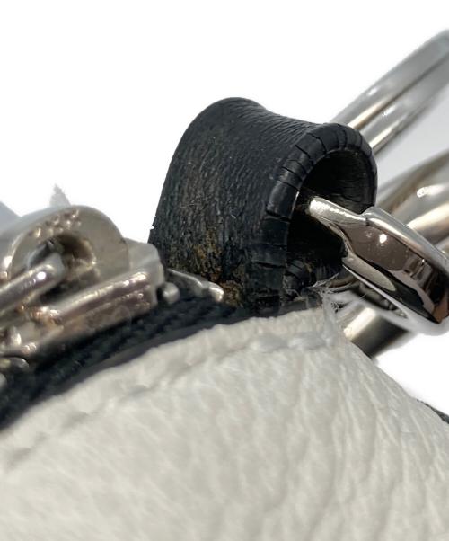 LOEWE（ロエベ）LOEWE (ロエベ) レザーアニマル コインパース ホワイト×ブラックの古着・服飾アイテム