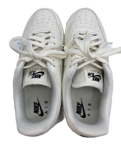 NIKE（ナイキ）NIKE (ナイキ) スニーカー ホワイト サイズ:25.5の古着・服飾アイテム