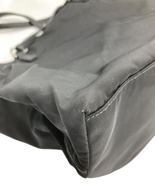 PRADA（プラダ）PRADA (プラダ) ナイロントートバッグ ブラックの古着・服飾アイテム