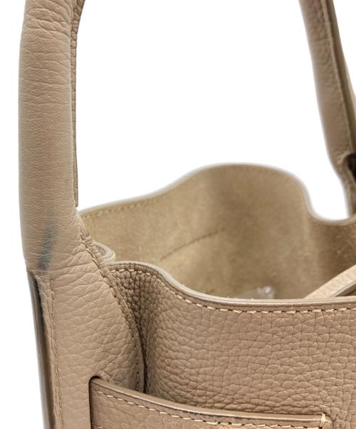 CELINE（セリーヌ）CELINE (セリーヌ) BIG BAG NANO BUCKET ベージュの古着・服飾アイテム