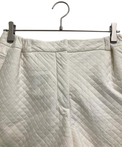 HER LIP TO（ハーリップトゥ）Her lip to (ハーリップトゥ) Quilted Flare Bell Shorts アイボリー サイズ:Mの古着・服飾アイテム