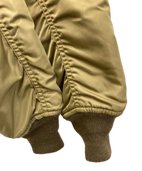 AVIREX（アヴィレックス）AVIREX (アヴィレックス) ACC PATCHED MA-1 オリーブ サイズ:Ｌの古着・服飾アイテム