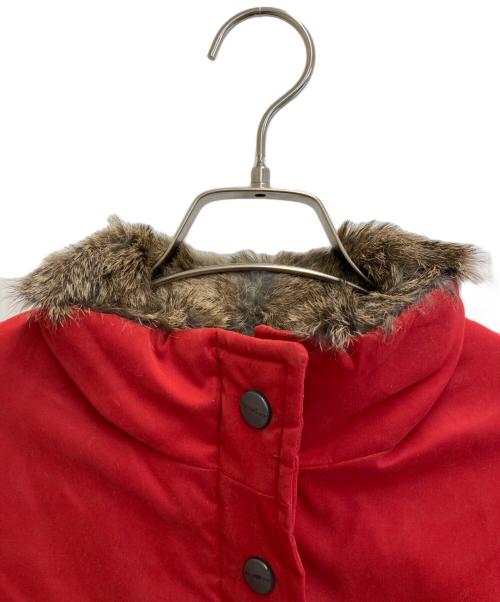 BURBERRY（バーバリー）BURBERRY (バーバリー) パデットコート レッド サイズ:Mの古着・服飾アイテム