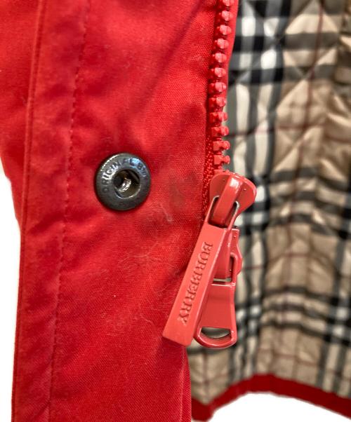 BURBERRY（バーバリー）BURBERRY (バーバリー) パデットコート レッド サイズ:Mの古着・服飾アイテム