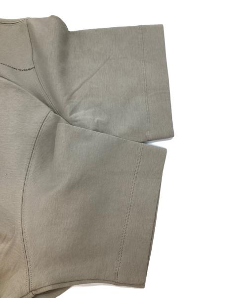 EMPORIO ARMANI（エンポリオ アルマーニ）EMPORIO ARMANI (エンポリオ アルマーニ) 半袖スウェット ベージュ サイズ:XL 未使用品の古着・服飾アイテム