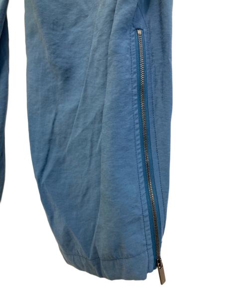EMPORIO ARMANI（エンポリオアルマーニ）EMPORIO ARMANI (エンポリオアルマーニ) ベルテッドパンツ スカイブルー サイズ:50の古着・服飾アイテム