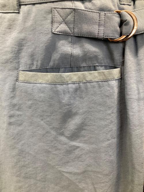 EMPORIO ARMANI（エンポリオアルマーニ）EMPORIO ARMANI (エンポリオアルマーニ) ベルテッドパンツ スカイブルー サイズ:50の古着・服飾アイテム