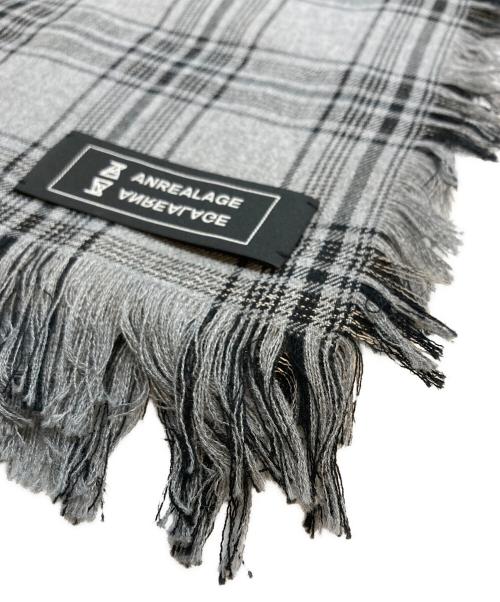 ANREALAGE（アンリアレイジ）ANREALAGE (アンリアレイジ) 大判ストール グレーの古着・服飾アイテム