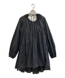 emmi（エミ）の古着「キャンブリックティアードワンピース」｜ブラック