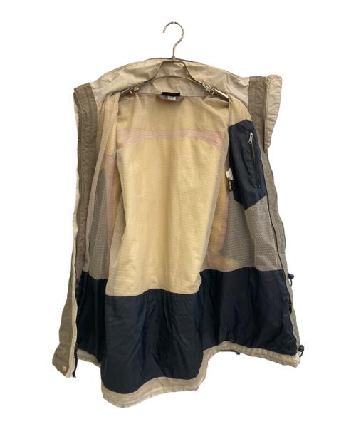 Patagonia（パタゴニア）Patagonia (パタゴニア) 00's Liquid Sky Jacket カーキ サイズ:Mの古着・服飾アイテム