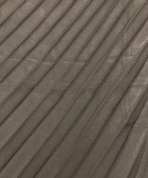 me ISSEY MIYAKE（ミーイッセイ ミヤケ）me ISSEY MIYAKE (ミーイッセイ ミヤケ) 25Ss プリーツスカート ブラック サイズ:-の古着・服飾アイテム