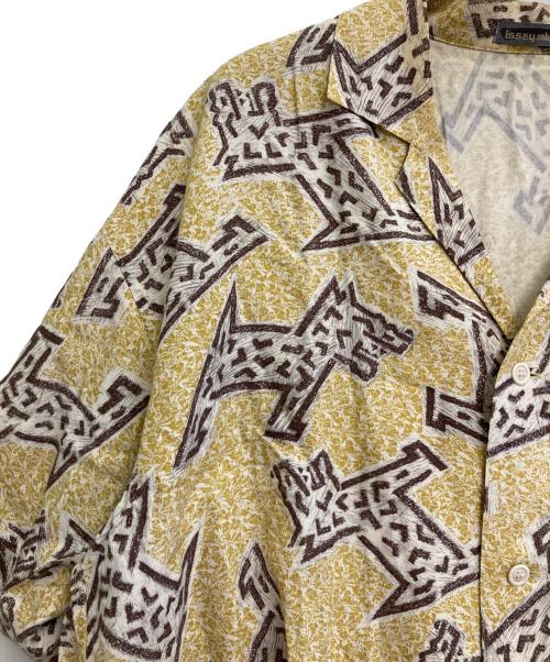 ISSEY MIYAKE MEN（イッセイミヤケメン）ISSEY MIYAKE MEN (イッセイミヤケメン) レーヨン柄シャツ ベージュ×ブラウン サイズ:Mの古着・服飾アイテム