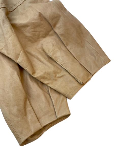 TORY BURCH（トリーバーチ）TORY BURCH (トリーバーチ) レザージャケット ベージュ サイズ:Freeの古着・服飾アイテム