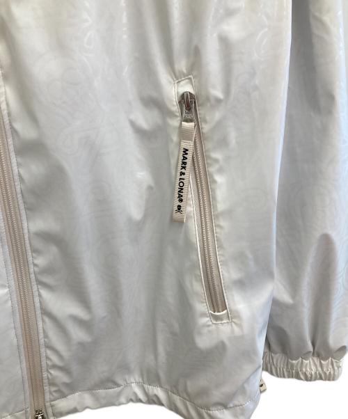 MARK&LONA（マークアンドロナ）MARK&LONA (マークアンドロナ) Maze Multiple Hood Jacket ホワイト サイズ:46の古着・服飾アイテム