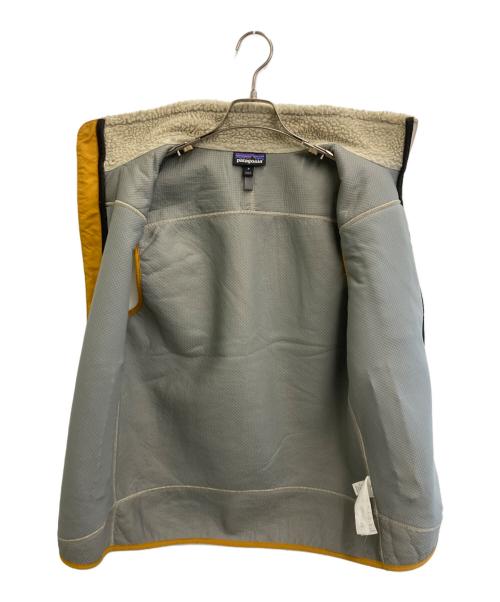 Patagonia（パタゴニア）Patagonia (パタゴニア) Retro-X VestS イエロー×ベージュ サイズ:Mの古着・服飾アイテム