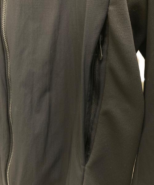 ARC'TERYX（アークテリクス）ARC'TERYX (アークテリクス) ATOM LT HOODY ブラック サイズ:Sの古着・服飾アイテム
