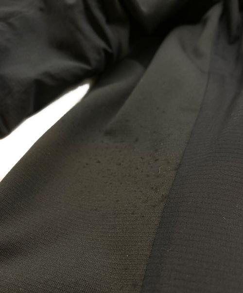 ARC'TERYX（アークテリクス）ARC'TERYX (アークテリクス) ATOM LT HOODY ブラック サイズ:Sの古着・服飾アイテム