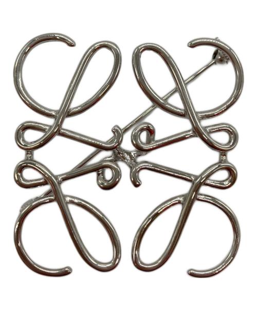 LOEWE（ロエベ）LOEWE (ロエベ) アナグラムブローチ シルバーの古着・服飾アイテム