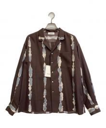 MIESROHE（ミースロエ）の古着「プリントツイルバックスリットシャツ」｜ブラウン