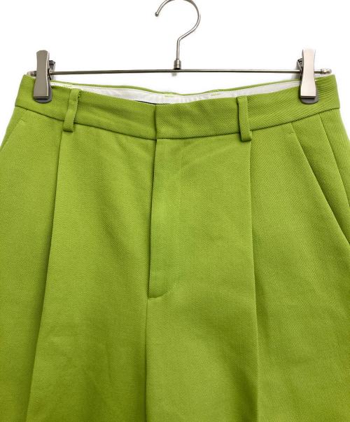 6(ROKU) BEAUTY&YOUTH（ロク ビューティーアンドユース）6(ROKU) BEAUTY&YOUTH (ロク ビューティーアンドユース) KARSEY PANTS ライトグリーン サイズ:38の古着・服飾アイテム